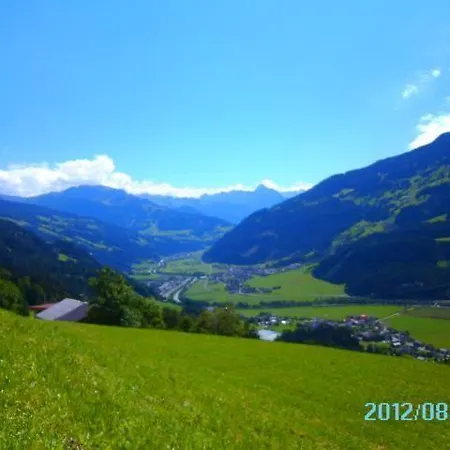 Huette-alpenblick * Stummerberg